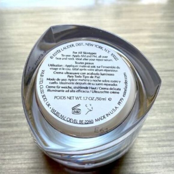 Estée Lauder Revitalizing Supreme+ Youth Power Creme - Picture 6 of 6